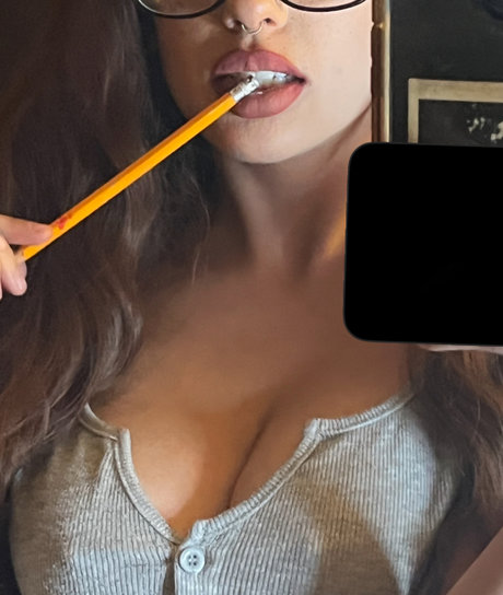 paola porn model photo