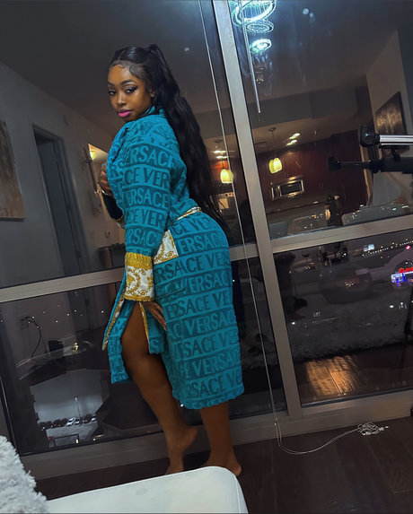 P5 The Most Fancy exclusive star image