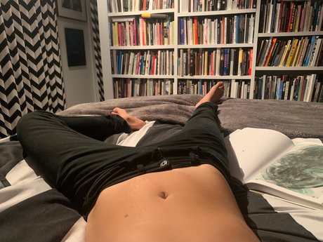 Ellen DeGenderless nudes pornstar pic