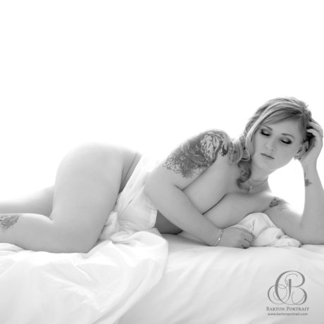 AJ Robins sexy actress images