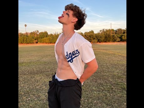 Ace Akers sexy star pictures