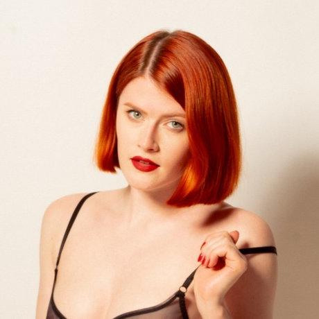 Lucy Huxley adult star images