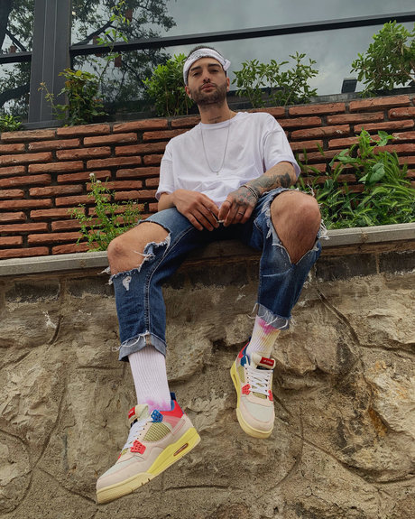 Fikoo star sex galleries