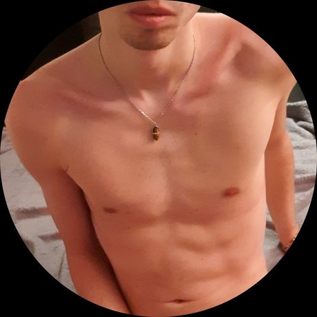 Th o p tit minet_ nude model image