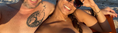 Una pareja de locos en este mundo nude model photos