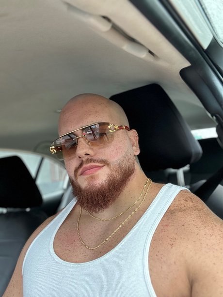 Papi Freckles_ pornstar sexy gallery