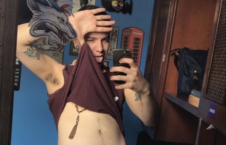 Yuki Ashmedai pretty star photos