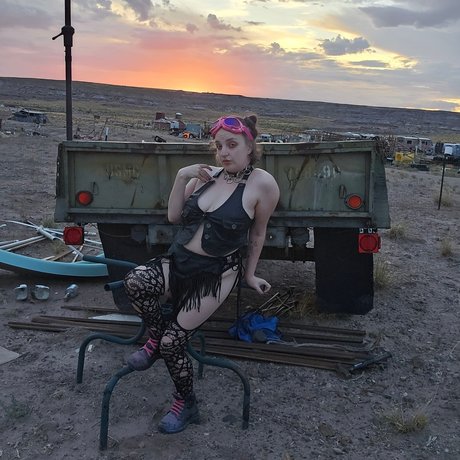 Grease Nymph naked actress photos