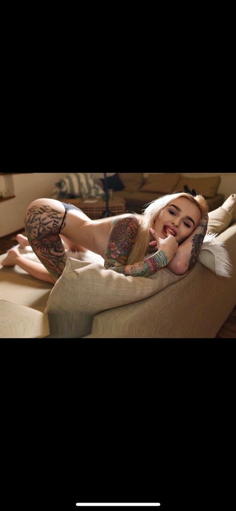 Ann Divine_ pornstar sex images