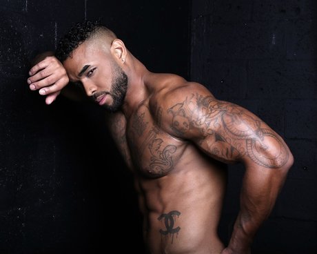 Panda Daddy nude star picture