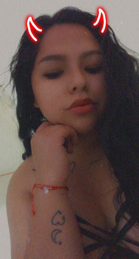 Alesita Hot model exclusive pictures