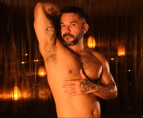 Pete Diffuse pornstar naked galleries