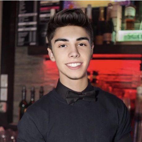 Oliver Knarf xxx actress gallery