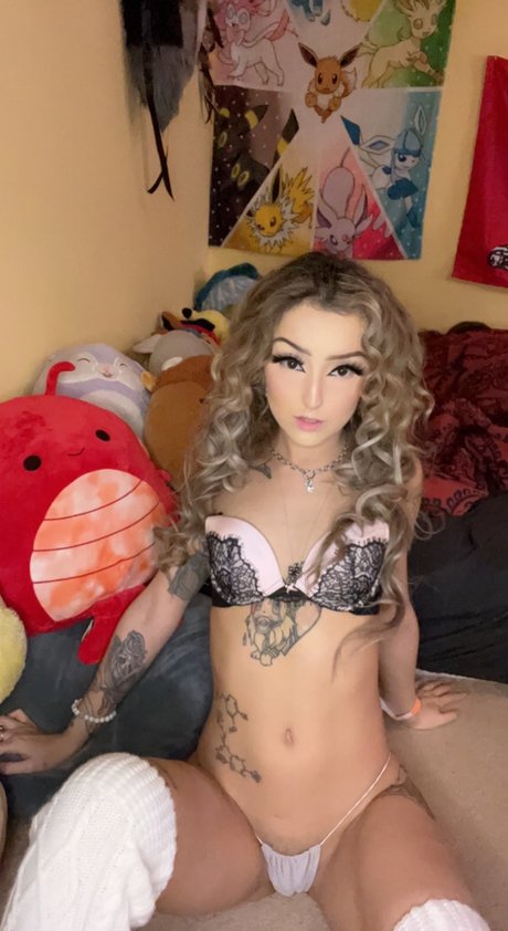 Persy Uchiha nice actress images