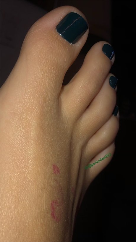 Perfect feet xxx star archive