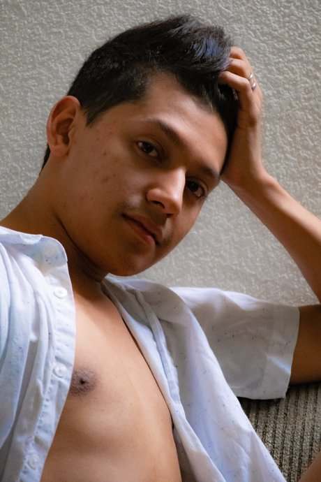 Peps94 beautiful model image