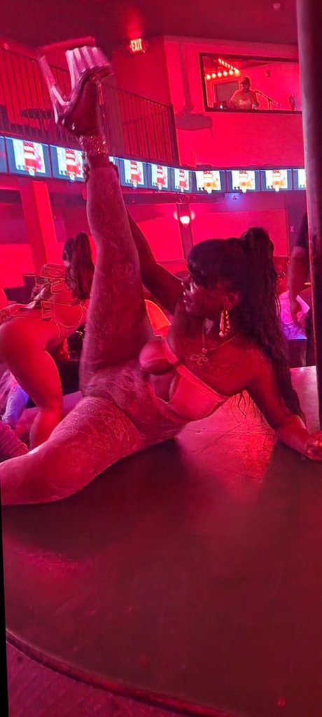 Pentagon Dallas nice actress pictures