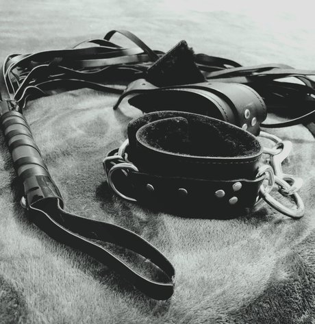 Penelope Rouge nice model picture