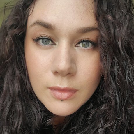 Penny for Penalty erotic star gallery