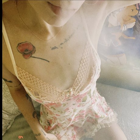 bry beautiful model pics