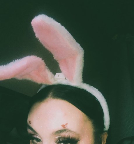 u24005807 model beautiful gallery