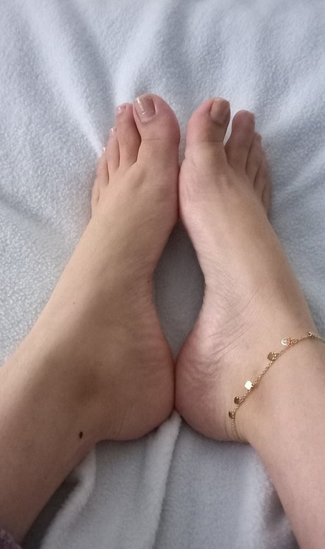 Piecitos traviesos nudes actress pictures