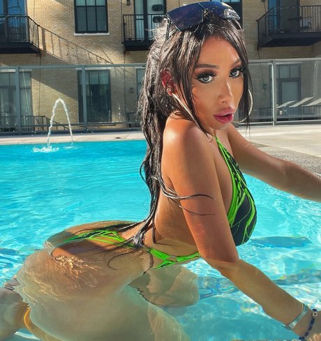 Brooklyn Diez pornstar hot photo