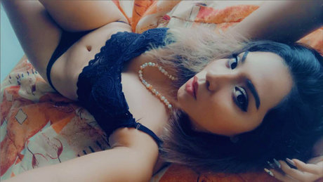 CherryBomb94 art model galleries