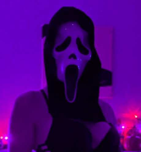 Phantom Booty model porn archive