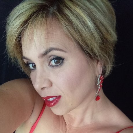 Petite Chipie Ronde et Sexy best actress gallery