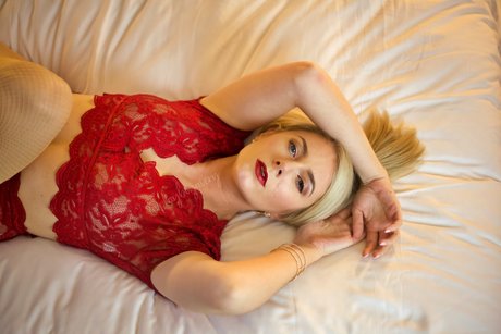 Teecake model pornographic pictures