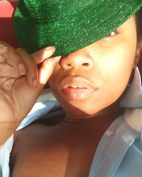 Playful fetish star hd img