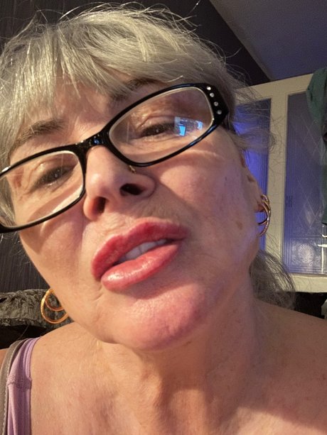 At Natalie s Sauna Massage hot star picture