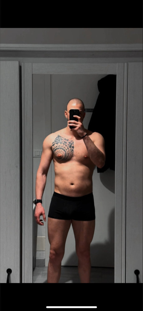 Christian Nobile model adult galleries