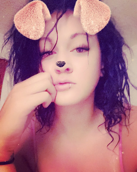 Pixi Savage erotic actress picture