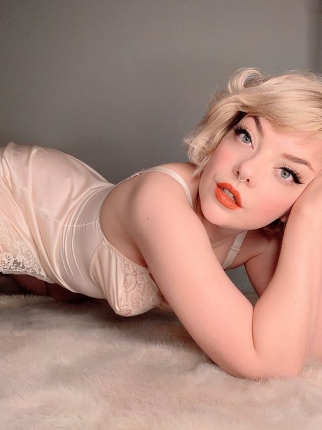 Eve Gray PIXELMINXFREE exclusive star picture