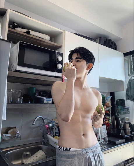 pippin459 sexy actress img