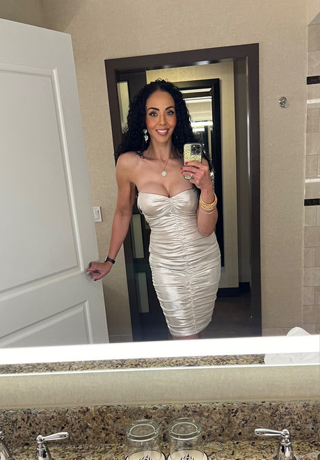 Dawn Alexis nudes star archive