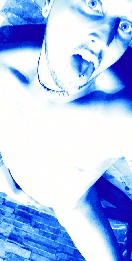 Daddynred pretty actress pics