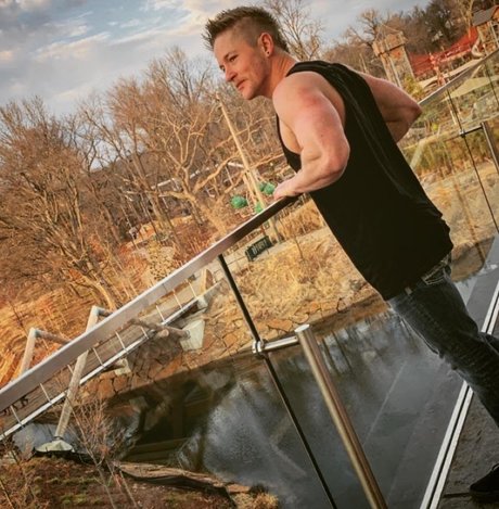 Chris Blades pornographic model picture