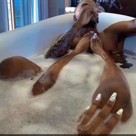 Candy Cane sexy model img