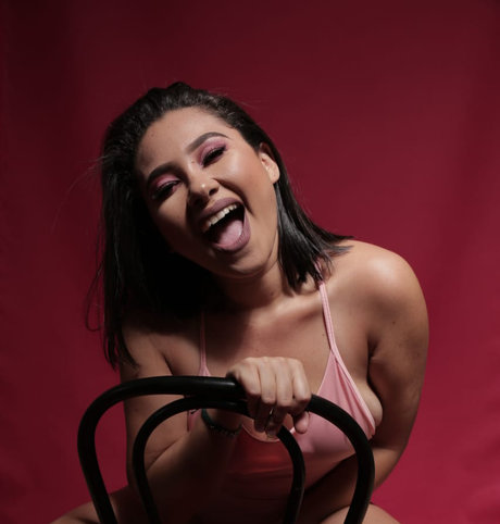 China Cede o pretty pornstar images