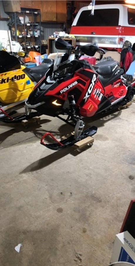 Sledhead exclusive model images