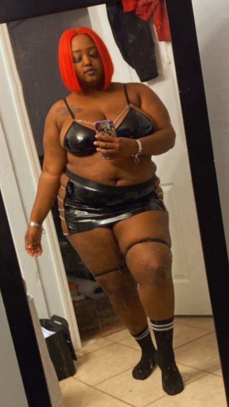 DaBratt Ivy star nude picture