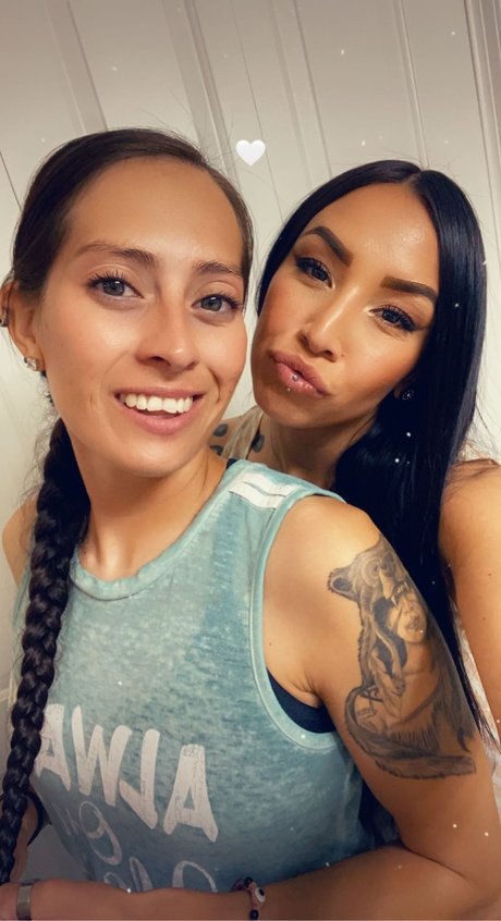 Sharee amp amp Izzy naked pornstar pic