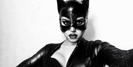 Poison Lips high quality actress image