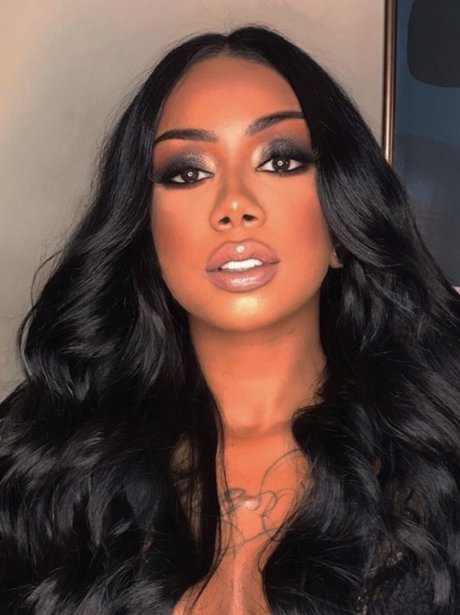 Pocah Carioca best actress pics