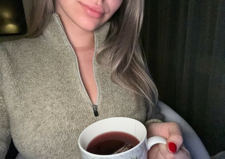 Diana Clark pornstar erotic pic