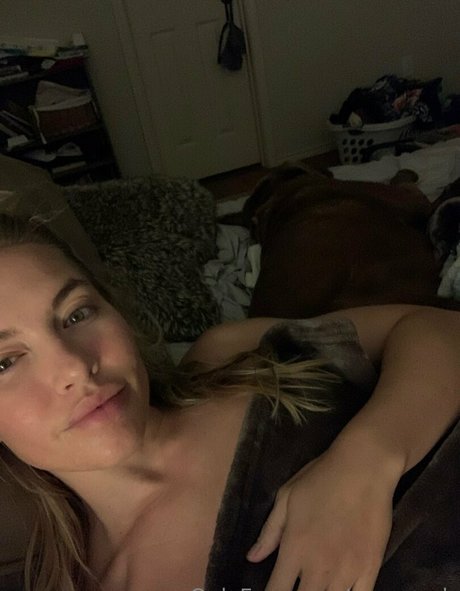 mary a b pretty actress photos