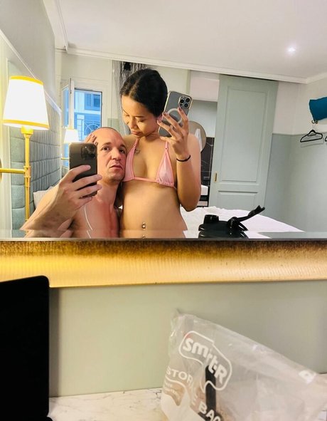 Travelvids Xyz hot pornstar pic